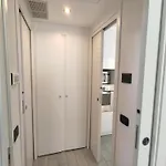 Apartament Matthias - - Modern And Cozy Flat, Close To The Metro - 15 Min From Station, Close To San Raffaele *