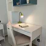 Apartament Matthias - - Modern And Cozy Flat, Close To The Metro - 15 Min From Station, Close To San Raffaele