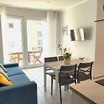Matthias - - Modern And Cozy Flat, Close To The Metro - 15 Min From Station, Close To San Raffaele Apartament