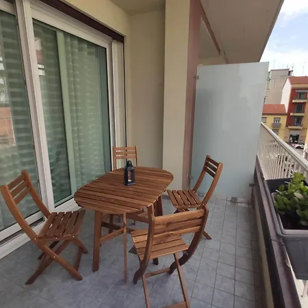 Apartment Matthias - - Modern And Cozy Flat, Close To The Metro - 10min From Station Milan