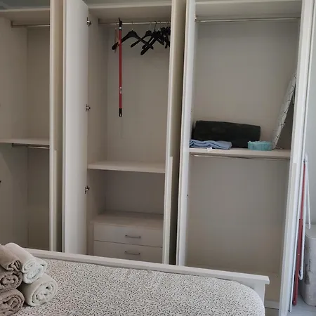 דירה Matthias - - Modern And Cozy Flat, Close To The Metro - 15 Min From Station, Close To San Raffaele *